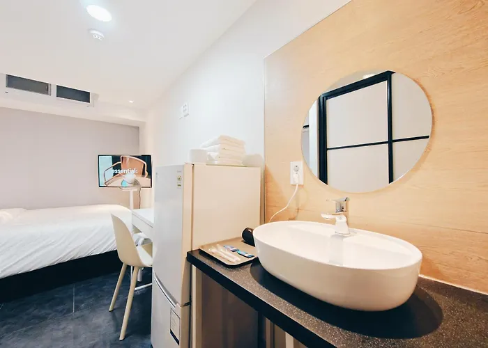 Hotel W