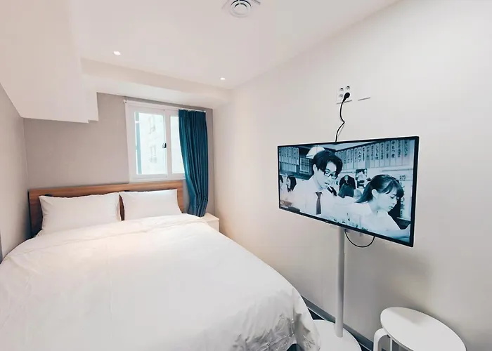 Hotel W